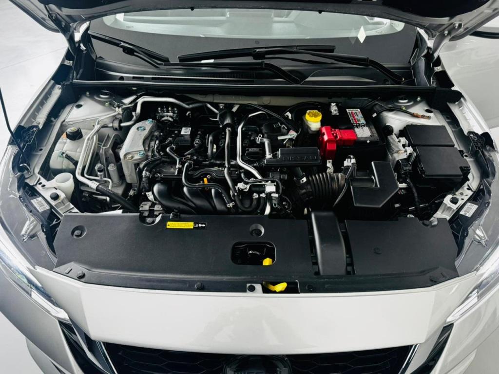 NISSAN Sentra - Foto