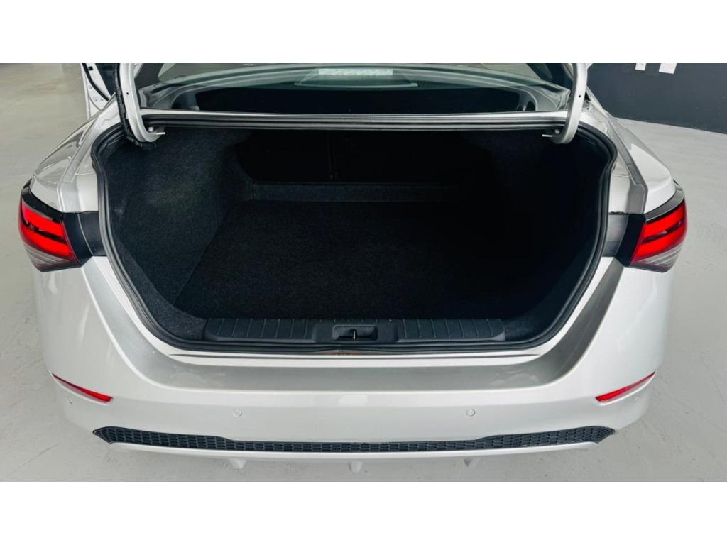 NISSAN Sentra - Foto