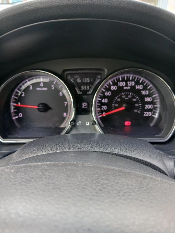 NISSAN Versa Sedan - Foto
