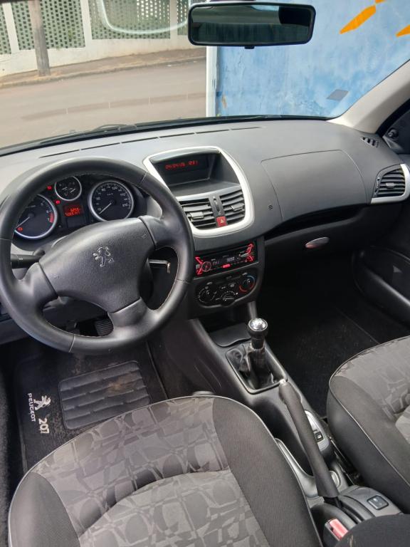 PEUGEOT 207 Hatch - Foto