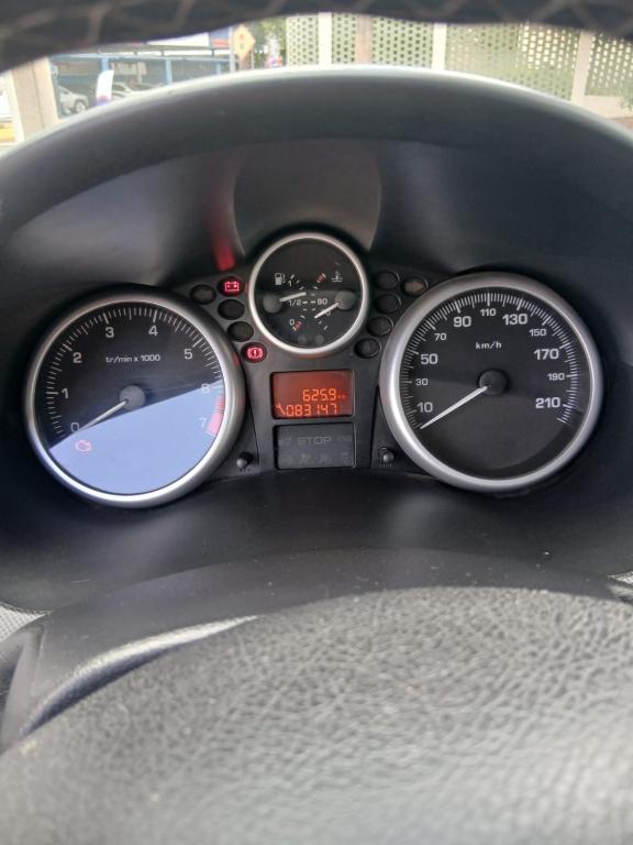 PEUGEOT 207 Hatch - Foto