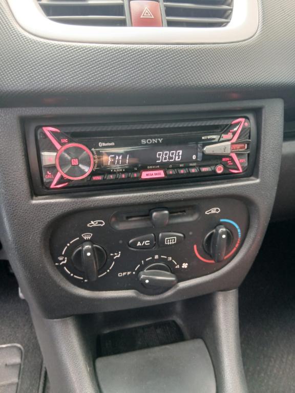 PEUGEOT 207 Hatch - Foto