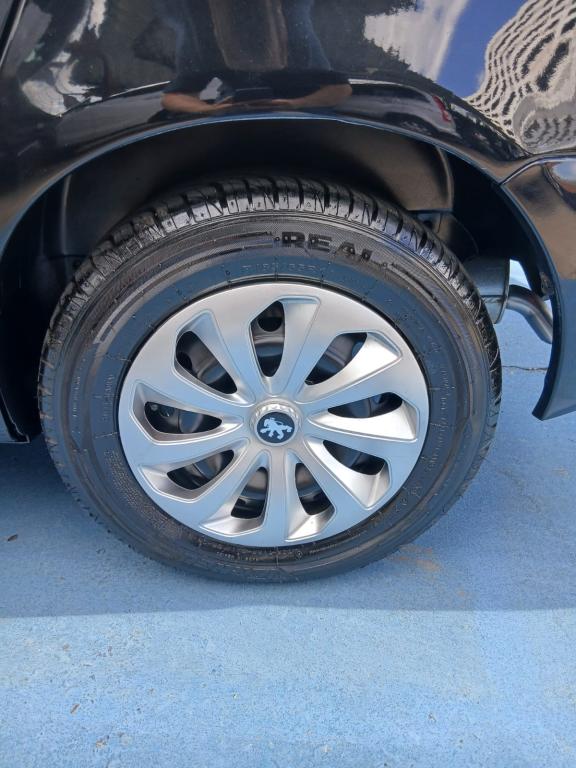 PEUGEOT 207 Hatch - Foto