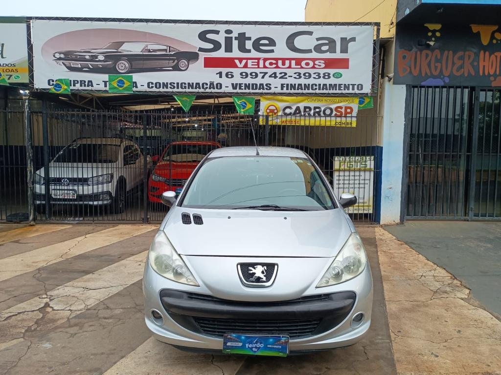 PEUGEOT 207 Hatch - Foto