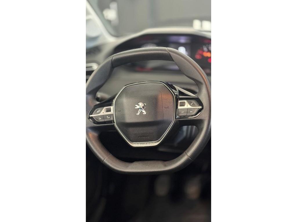 PEUGEOT 208 - Foto