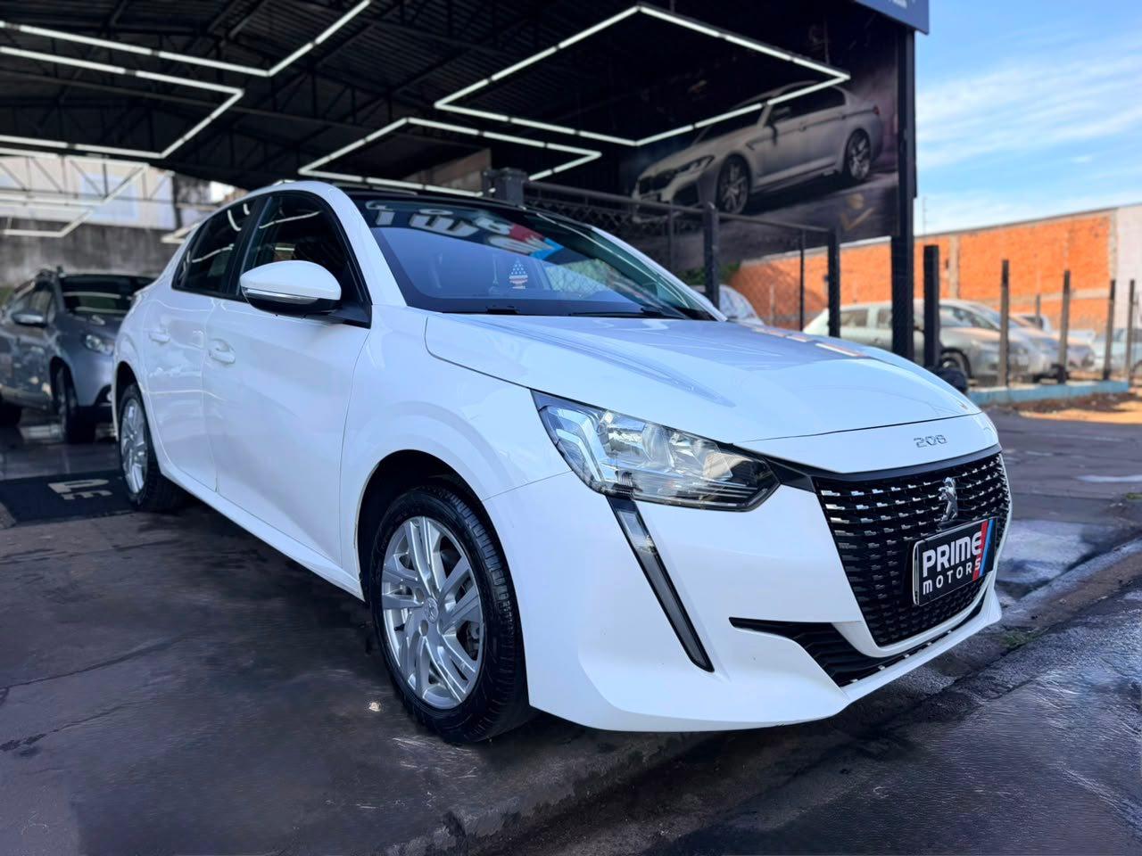PEUGEOT 208 - Foto