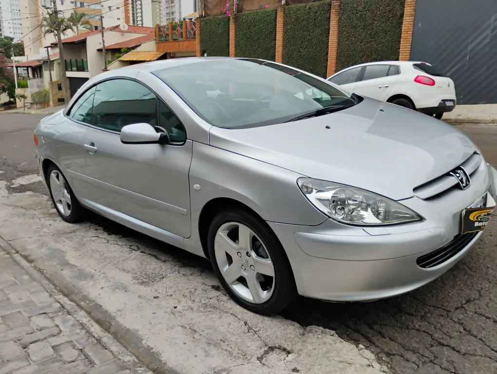 PEUGEOT 307 CC Cabriolet - Foto