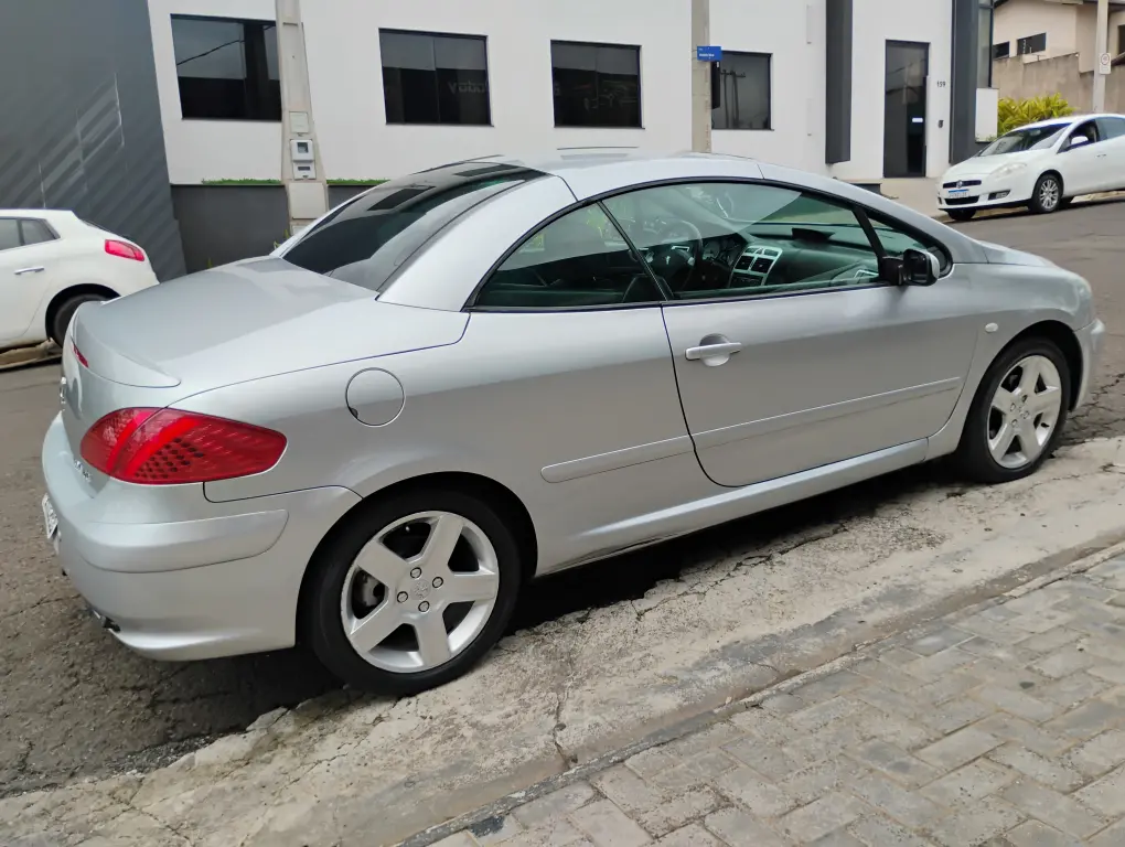 PEUGEOT 307 CC Cabriolet - Foto