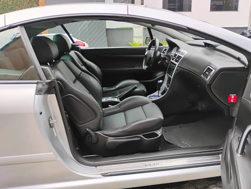 PEUGEOT 307 CC Cabriolet - Foto