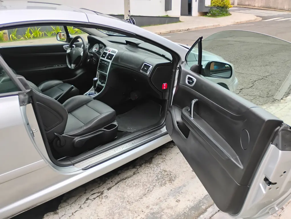 PEUGEOT 307 CC Cabriolet - Foto