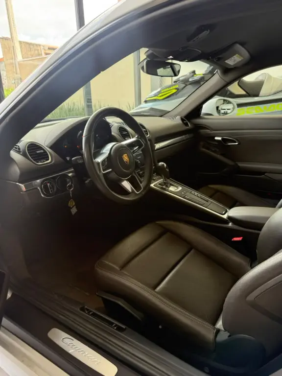 PORSCHE 718 - Foto