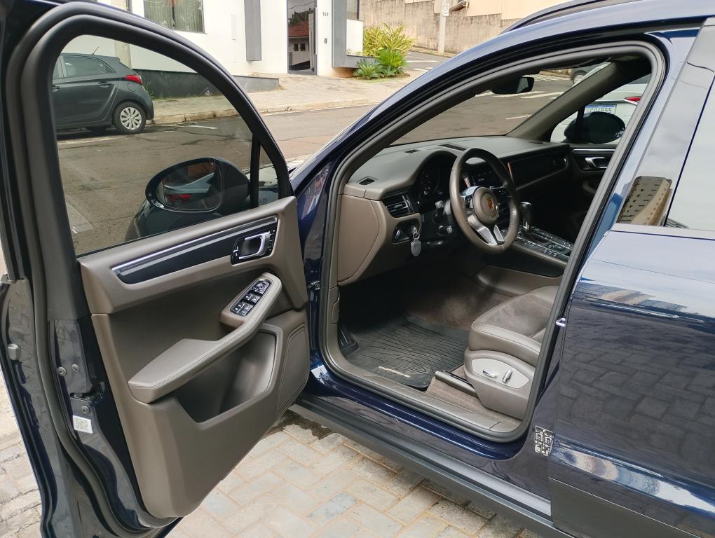 PORSCHE Macan - Foto