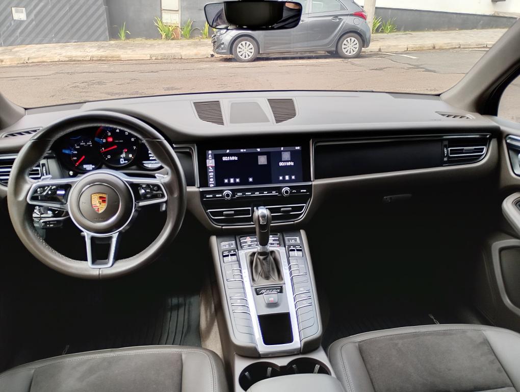 PORSCHE Macan - Foto
