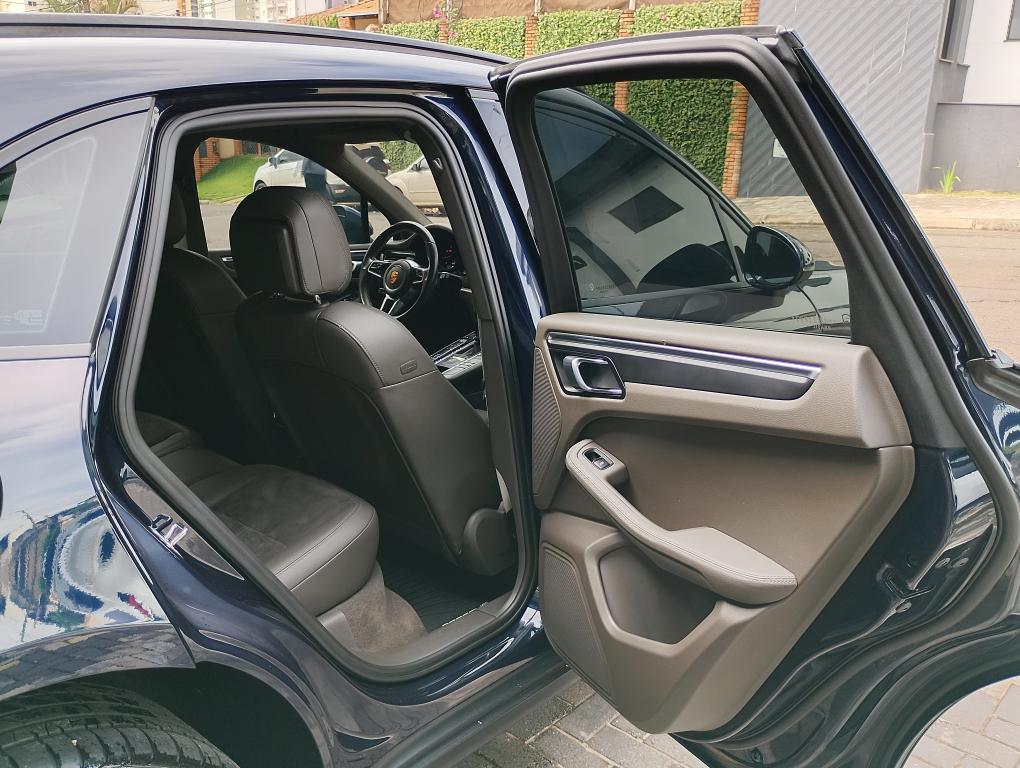 PORSCHE Macan - Foto