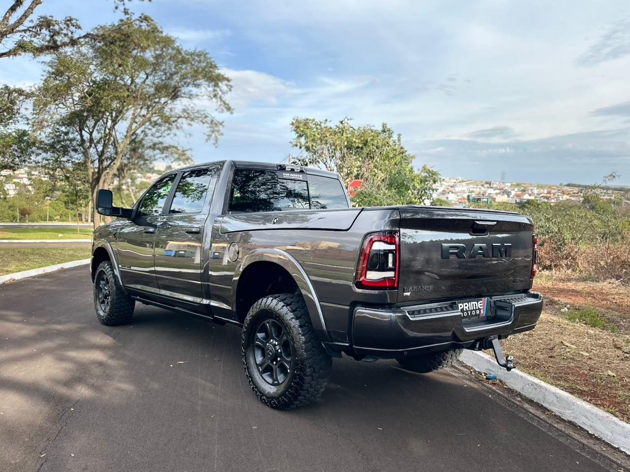 RAM 2500 - Foto