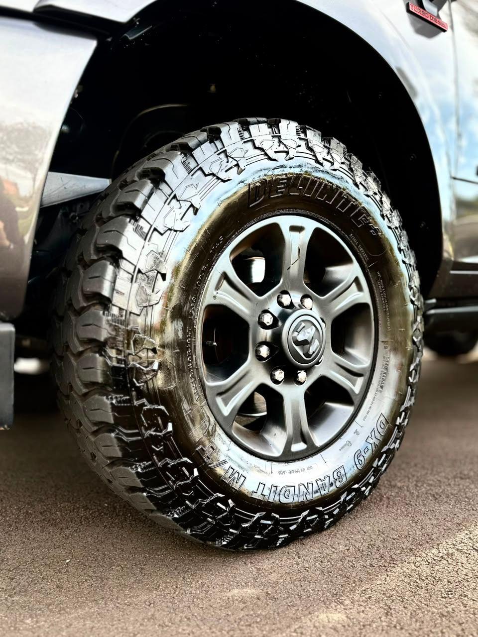RAM 2500 - Foto