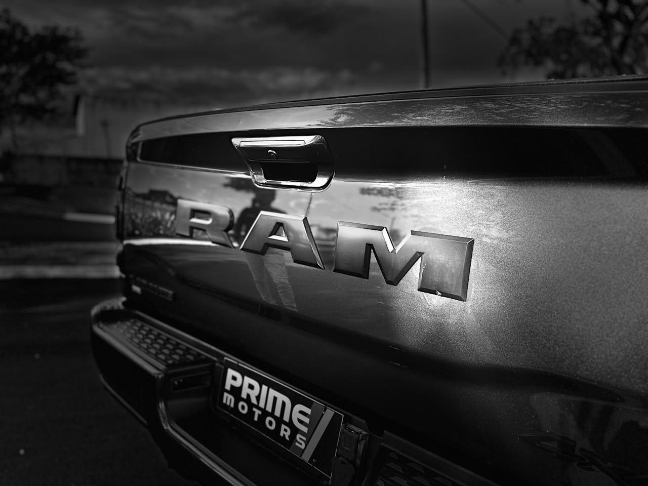 RAM 2500 - Foto