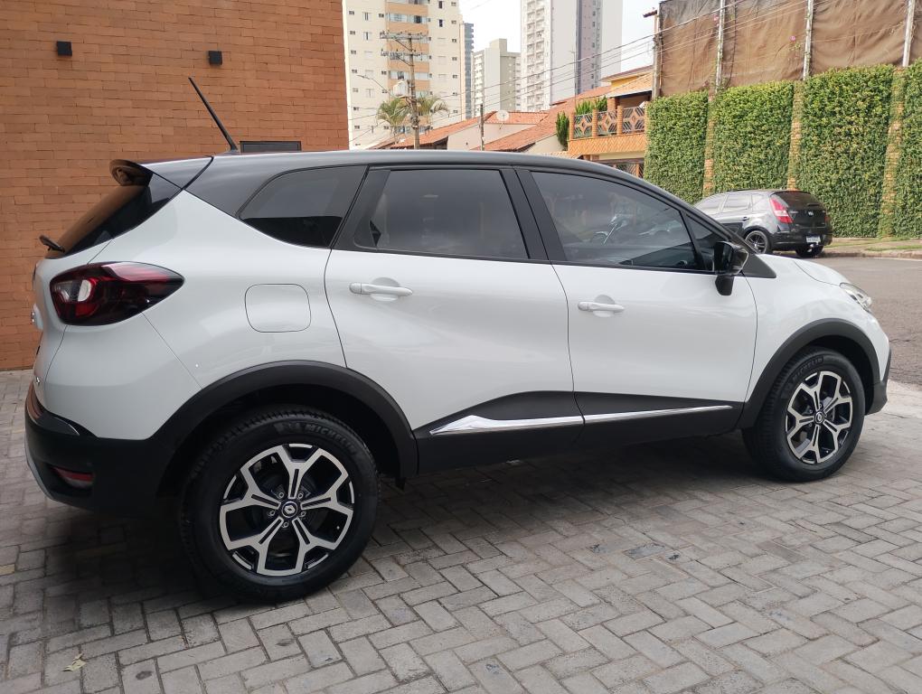 RENAULT Captur - Foto