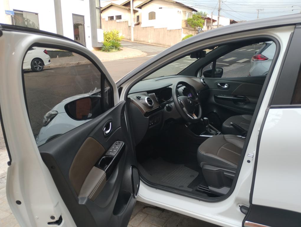 RENAULT Captur - Foto