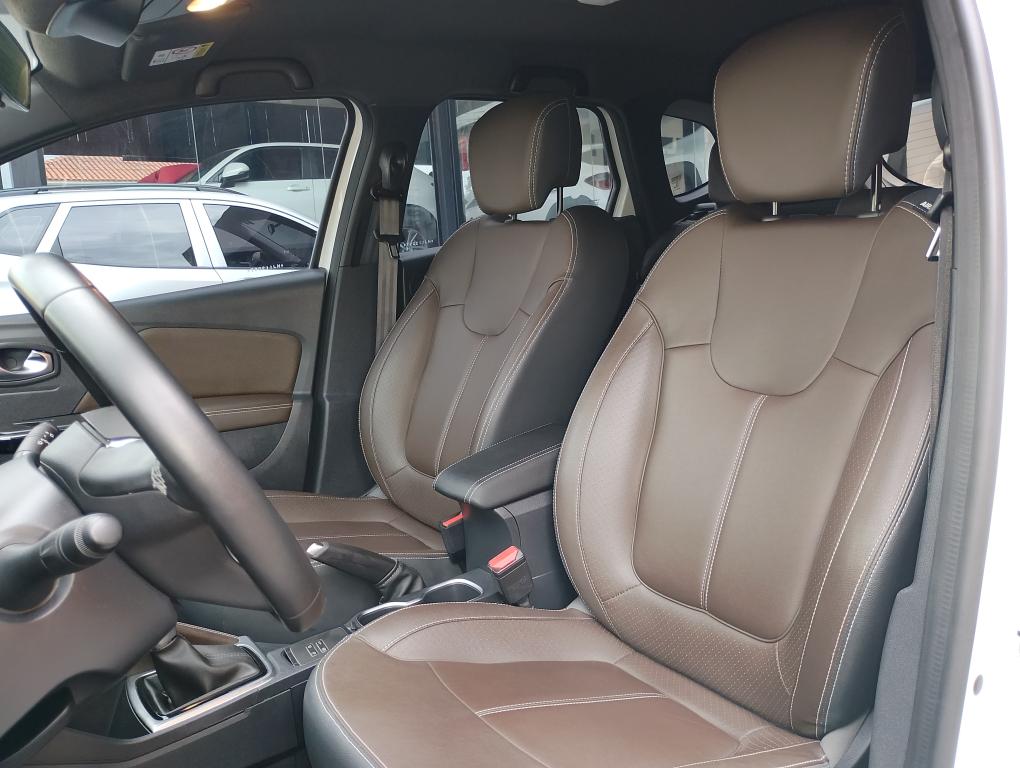 RENAULT Captur - Foto