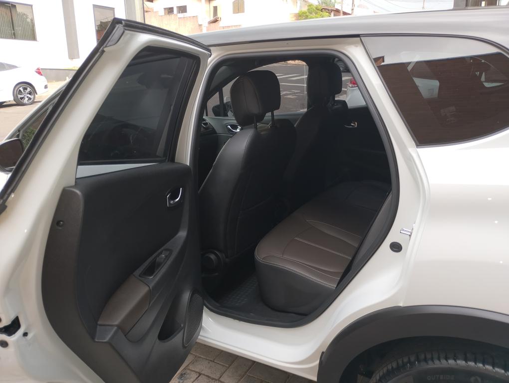 RENAULT Captur - Foto