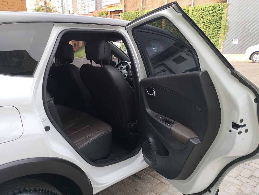 RENAULT Captur - Foto