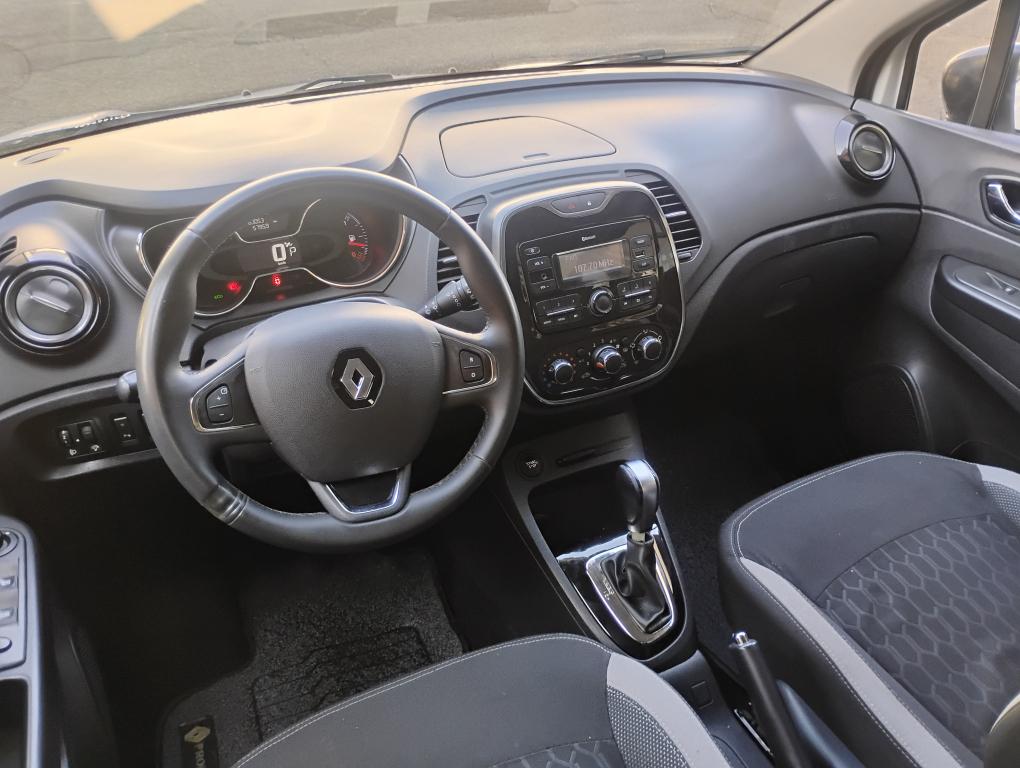RENAULT Captur - Foto