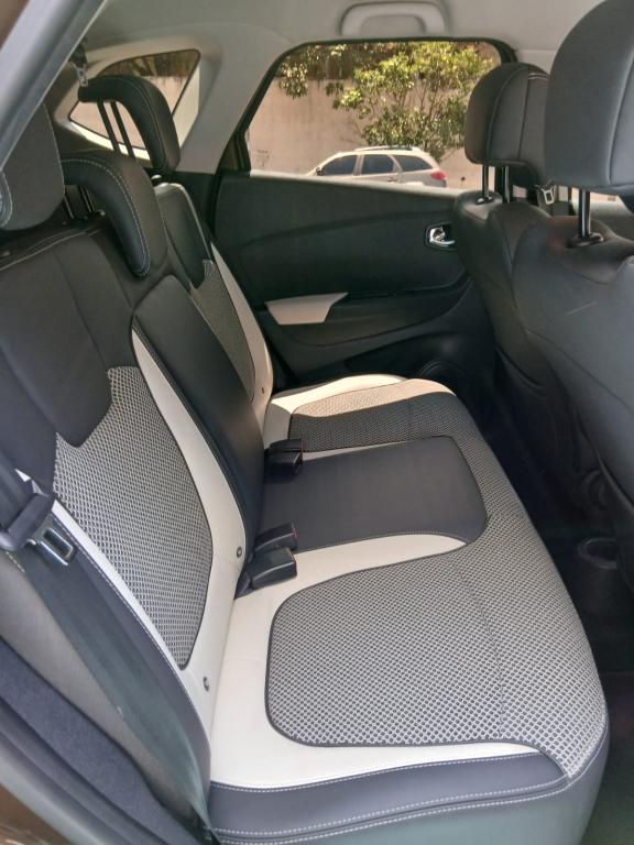 RENAULT Captur - Foto