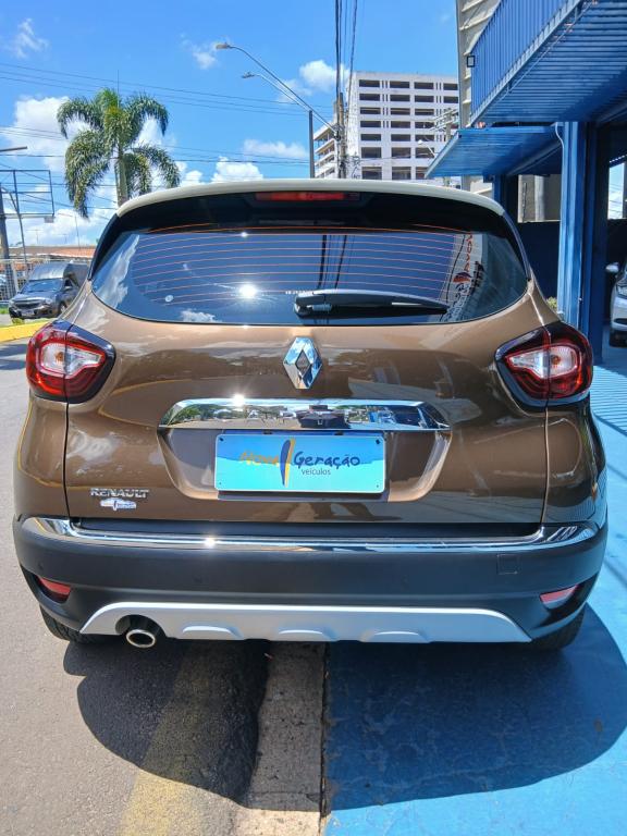 RENAULT Captur - Foto