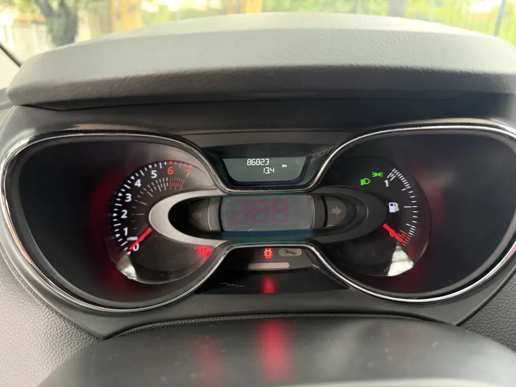 RENAULT Captur - Foto