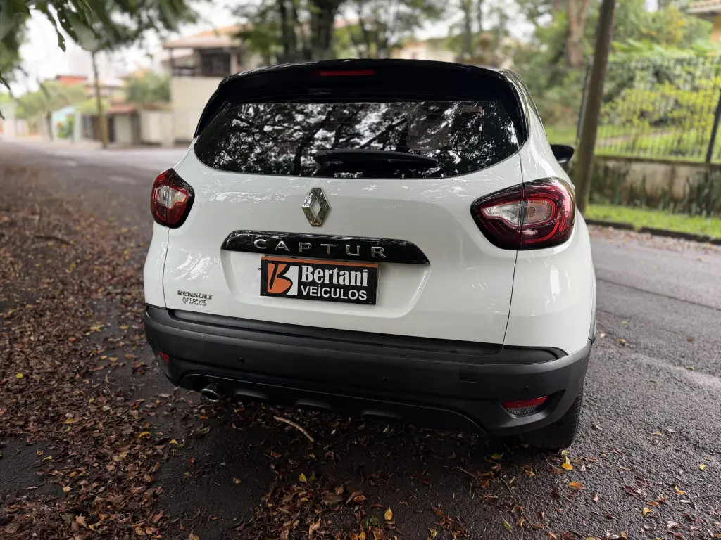 RENAULT Captur - Foto