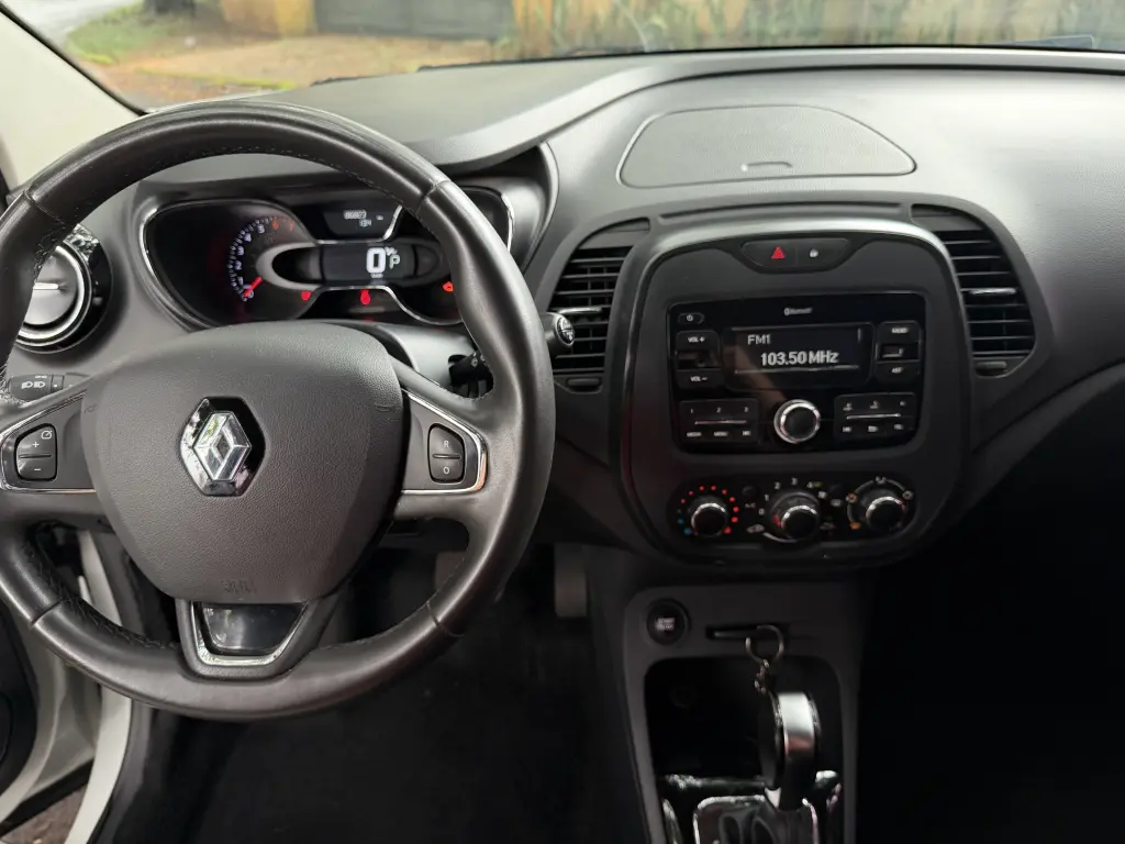 RENAULT Captur - Foto