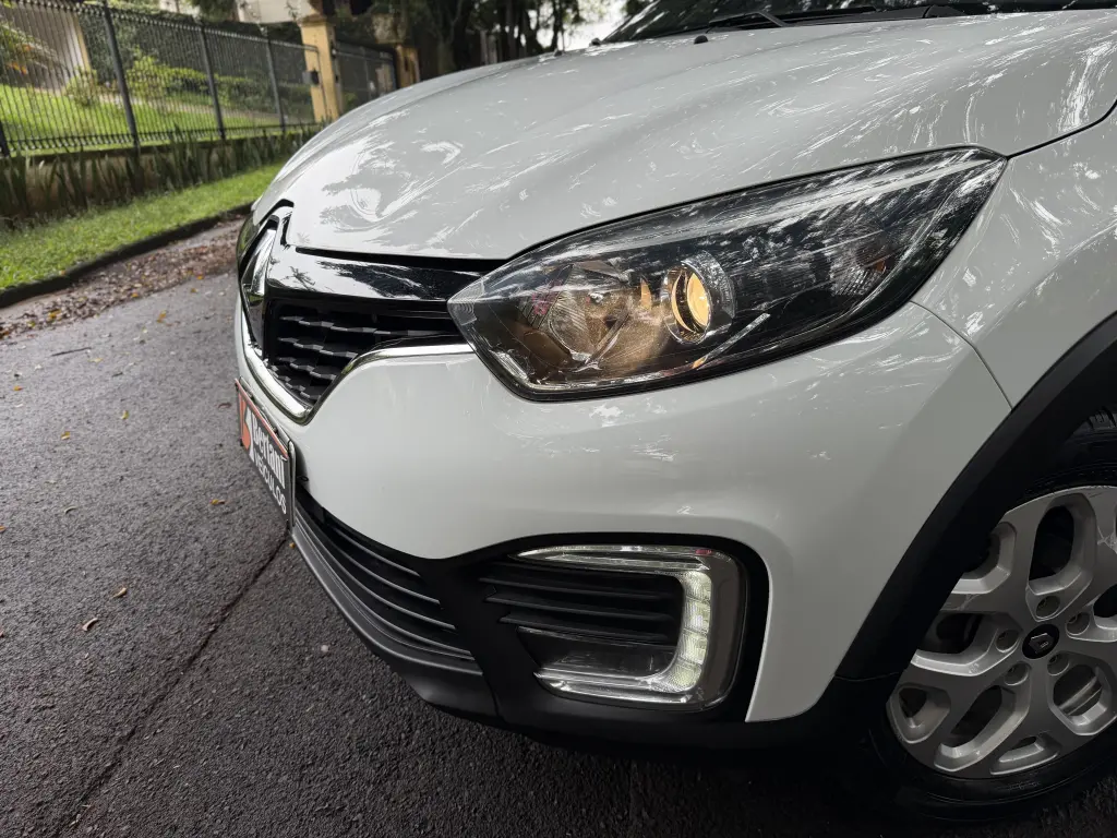 RENAULT Captur - Foto