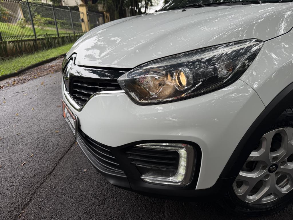 RENAULT Captur - Foto
