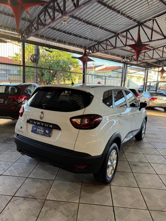 RENAULT Captur - Foto