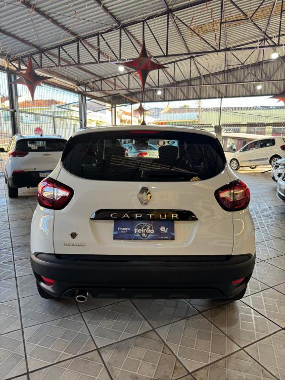 RENAULT Captur - Foto