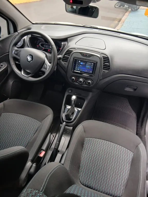 RENAULT Captur - Foto