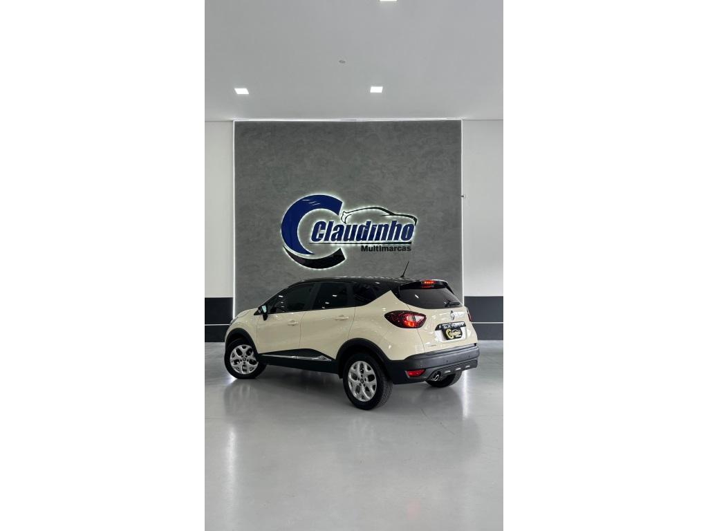 RENAULT Captur - Foto