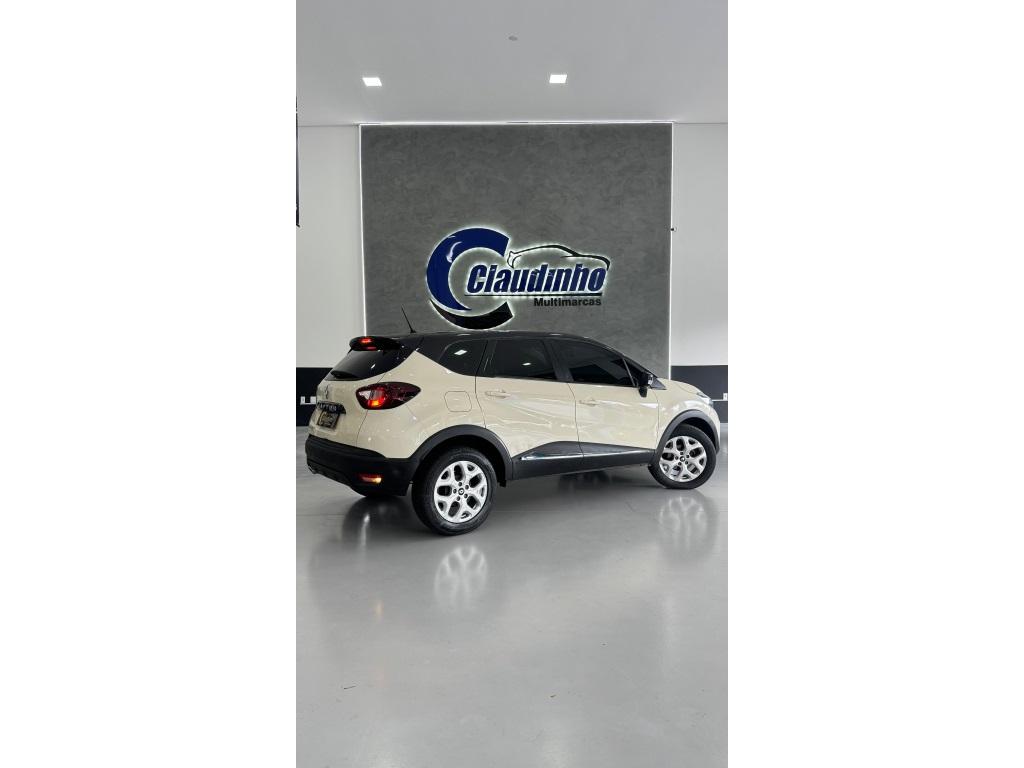 RENAULT Captur - Foto