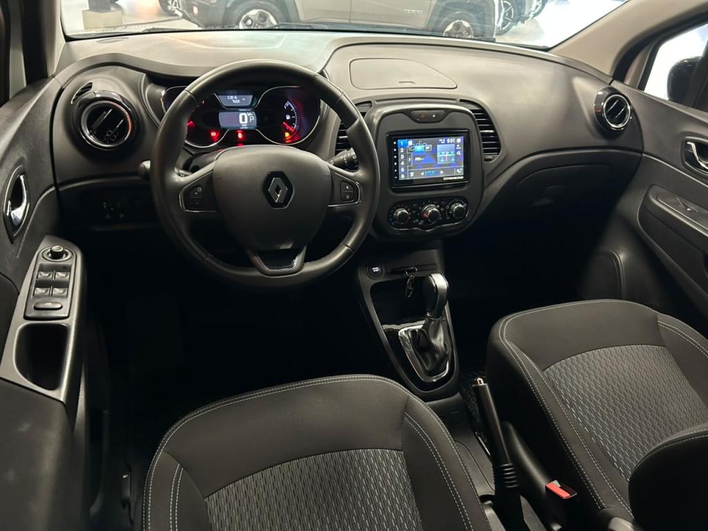 RENAULT Captur - Foto