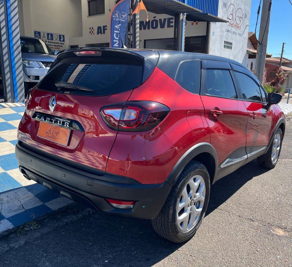 RENAULT Captur - Foto