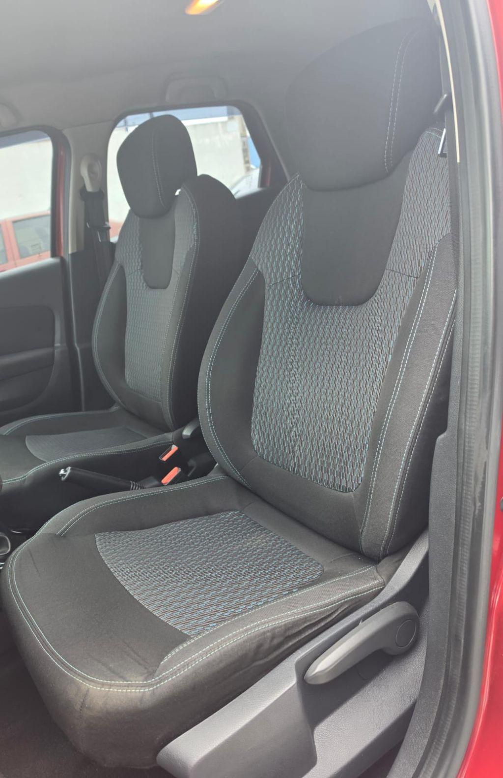 RENAULT Captur - Foto