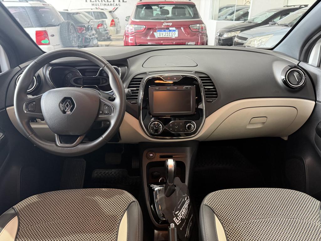 RENAULT Captur - Foto