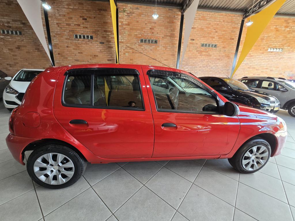 RENAULT Clio Hatch - Foto