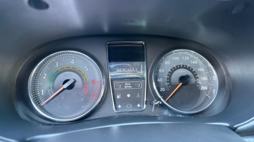 RENAULT Clio Hatch - Foto