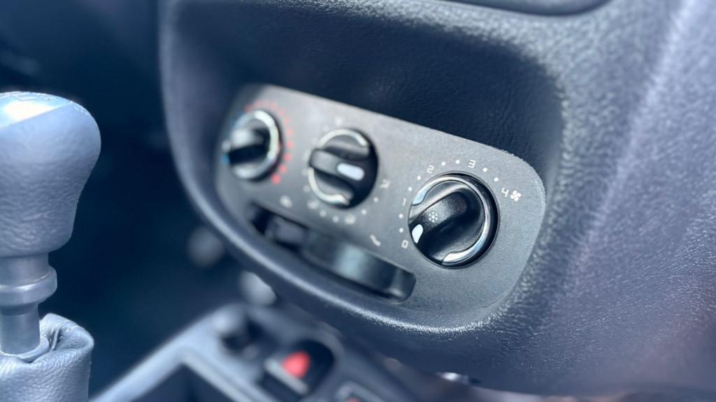 RENAULT Clio Hatch - Foto