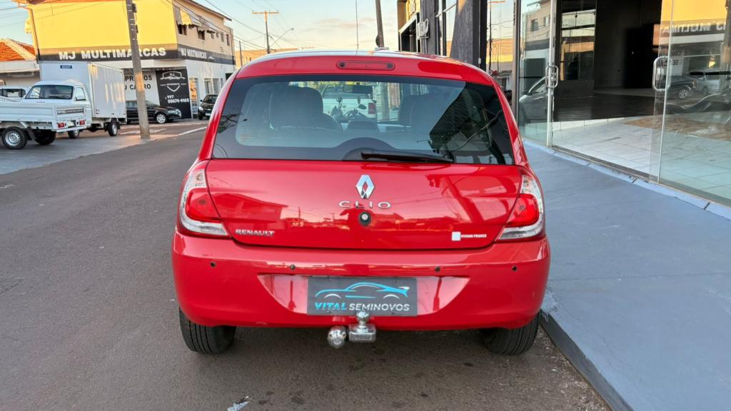 RENAULT Clio Hatch - Foto