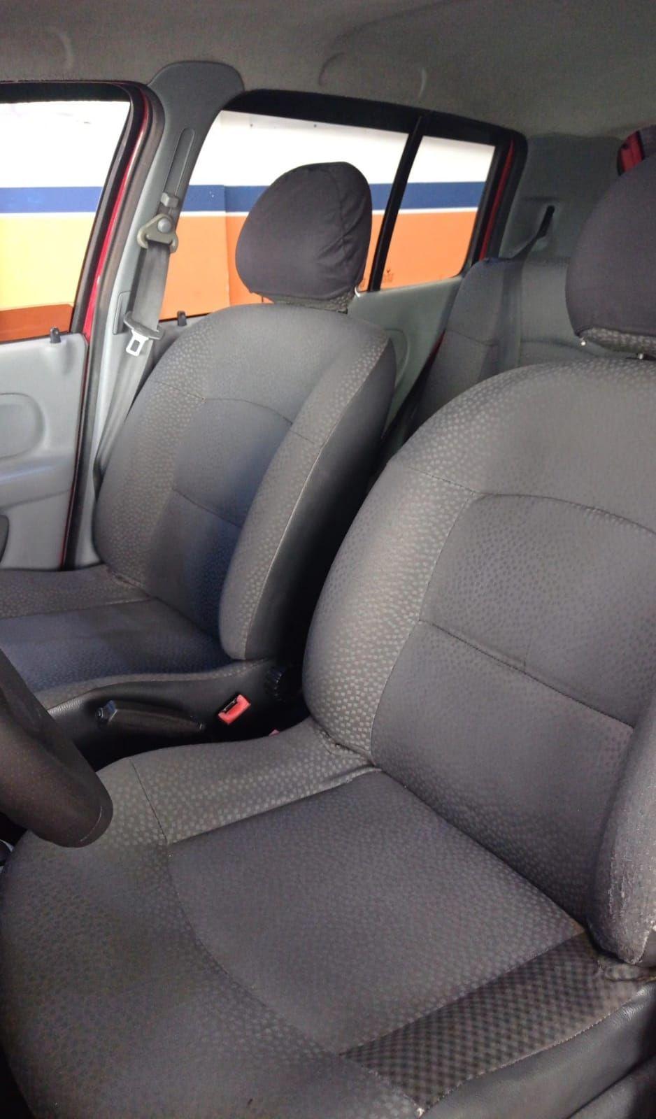 RENAULT Clio Hatch - Foto