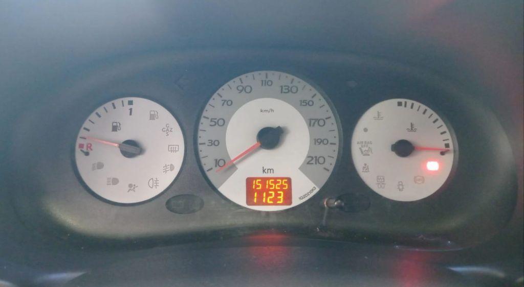 RENAULT Clio Hatch - Foto