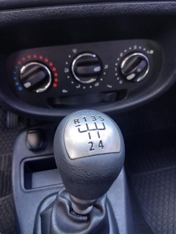 RENAULT Clio Hatch - Foto